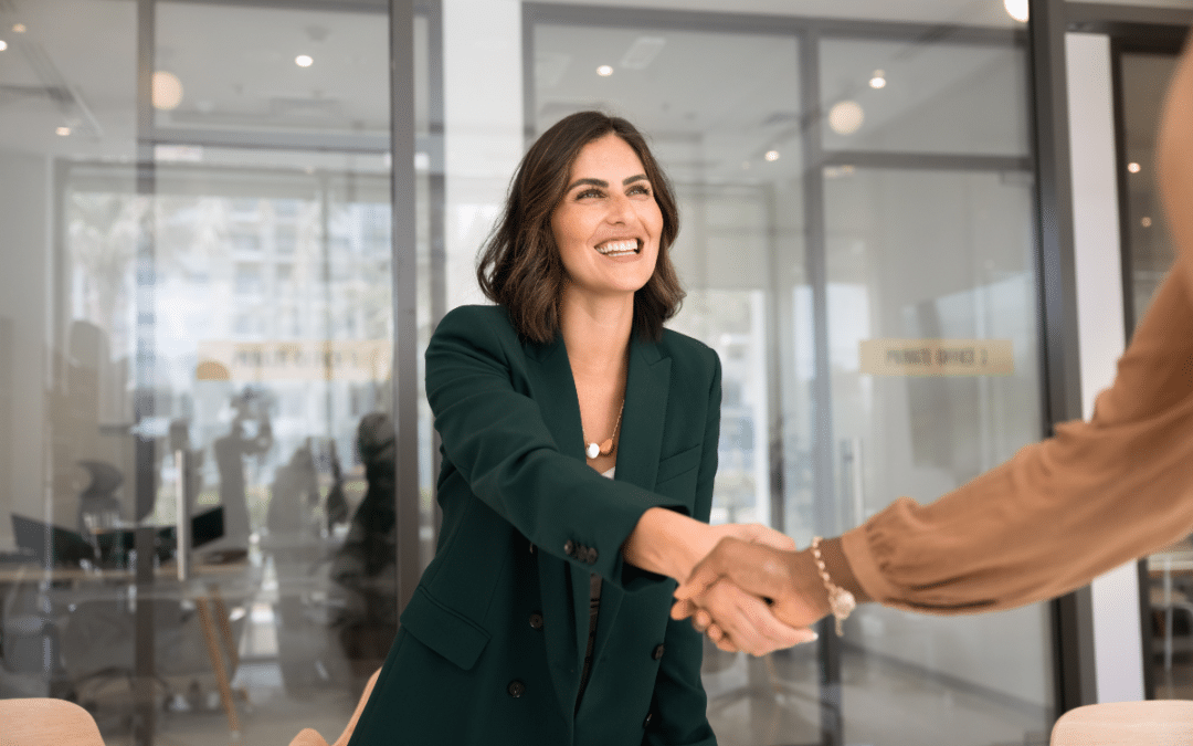 Accueillir un client dans ses bureaux : 5 règles pour une impression professionnelle